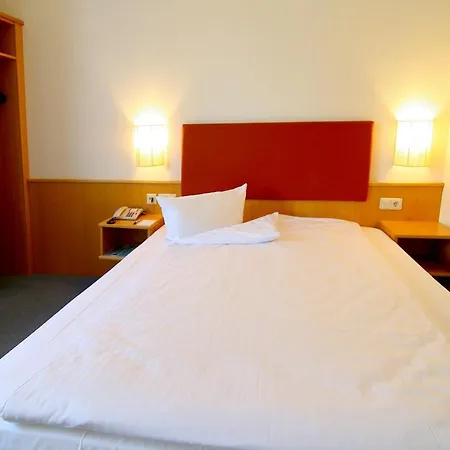 Residenz - Businesshotel ホテル ベンスハイム